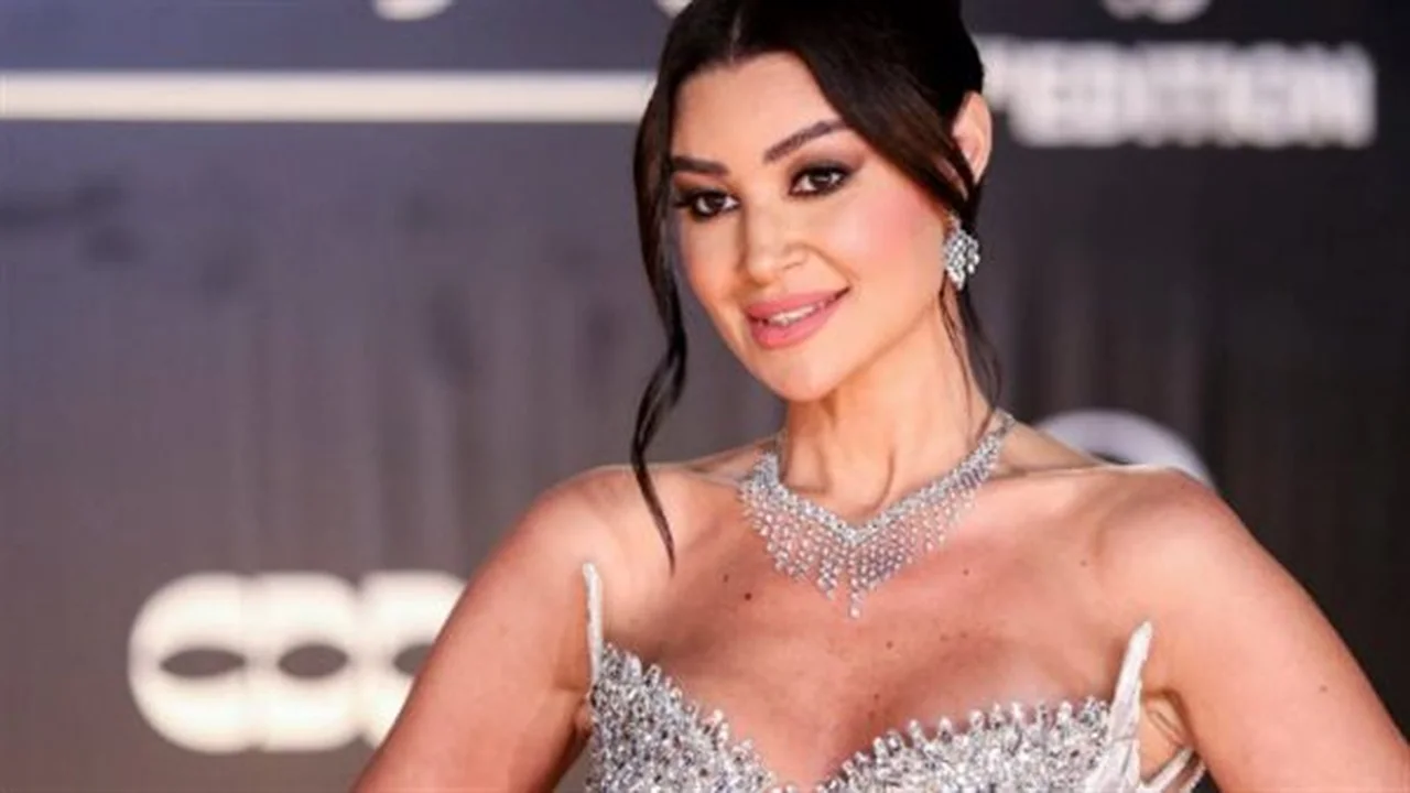 إطلالة لافتة.. أروى جودة تظهر مع زوجها بمهرجان أسوان السينمائي الدولي